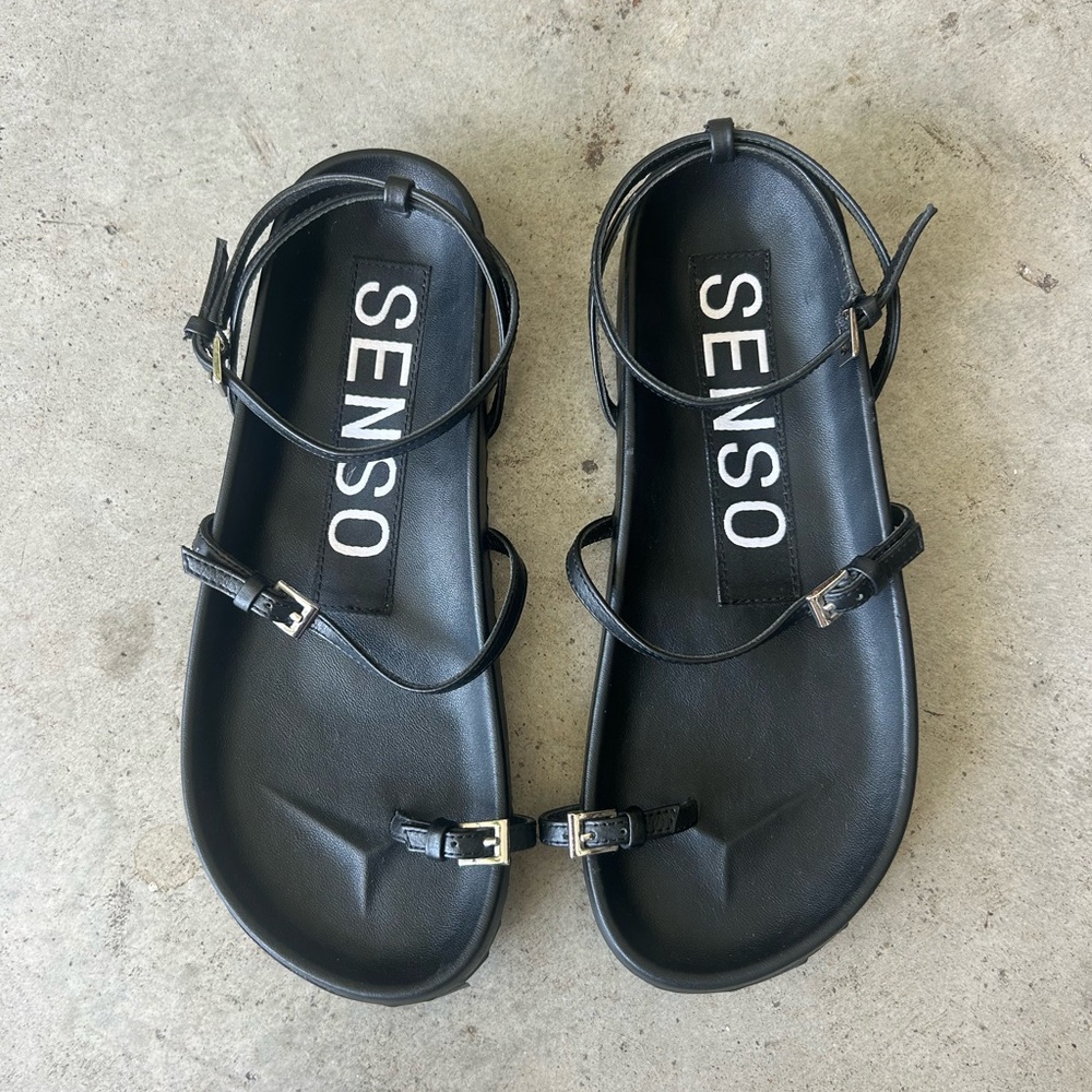 SENSO Domino Buckle Detail Footbed Black Strappy Sandals Size 37 New Unworn